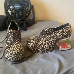 Platform cheetah print shoes with fish in the heels!!